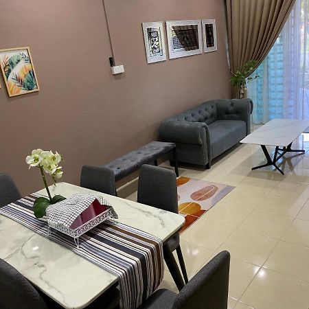 Ss De' Kelulut Homestay 马江 外观 照片